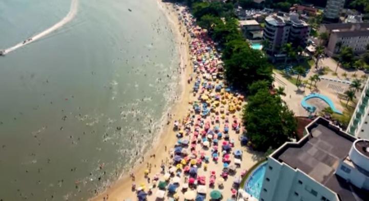 Apartamento Dona Frida Prainha Com Wifi Pe Na Areia كاراغواتاتوبا المظهر الخارجي الصورة